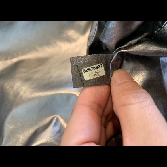 Authentic Chanel handbag - Picture 7 of 8